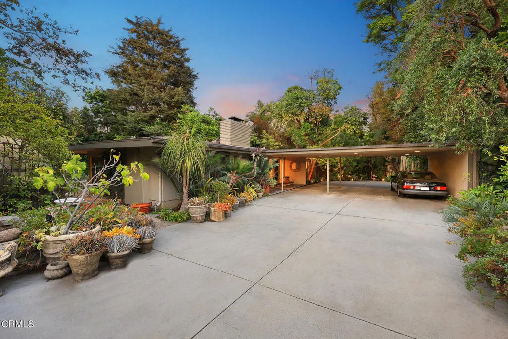 505 Orange Grove Circle, Pasadena, California 91105 home-pic-46